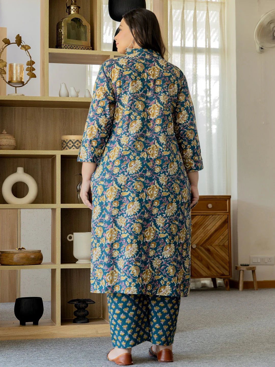 Yufta Pure Cotton Teal Green Kurta Dupatta Pant Set With Handwork