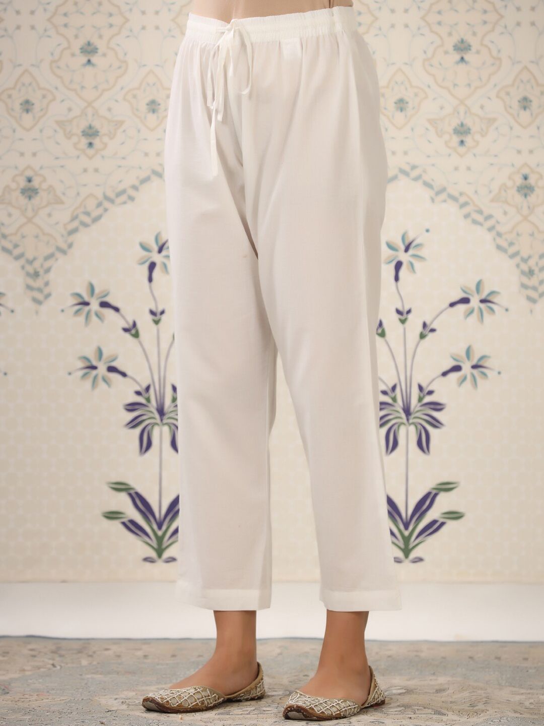 Ode by House of Pataudi Brown & White Striped Shirt Collar Pure Cotton Kurta With Trousers - Distacart