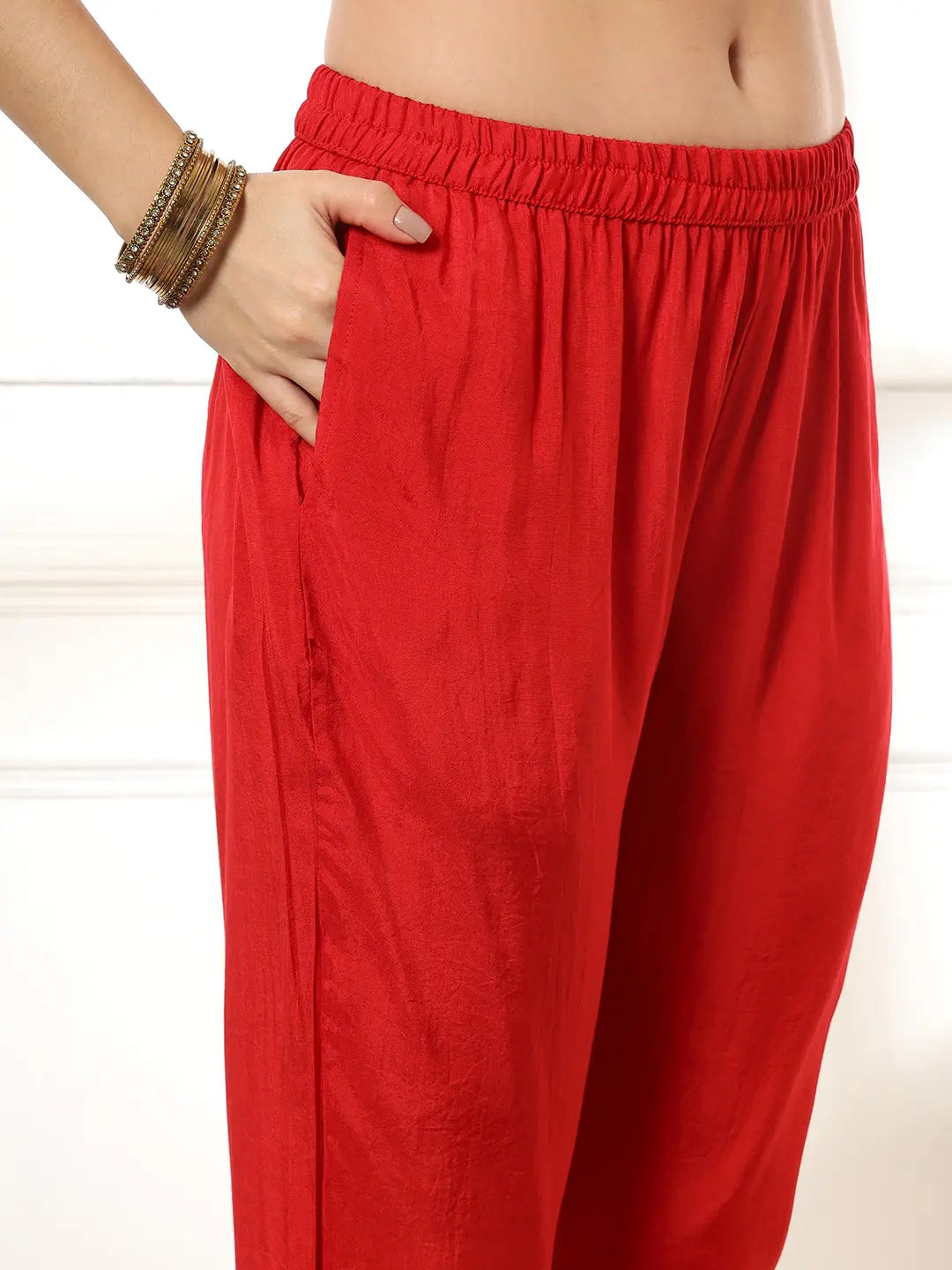 Yufta Maroon Gajji Silk Bandhani embroidered Kurta with Trousers with dupatta Set