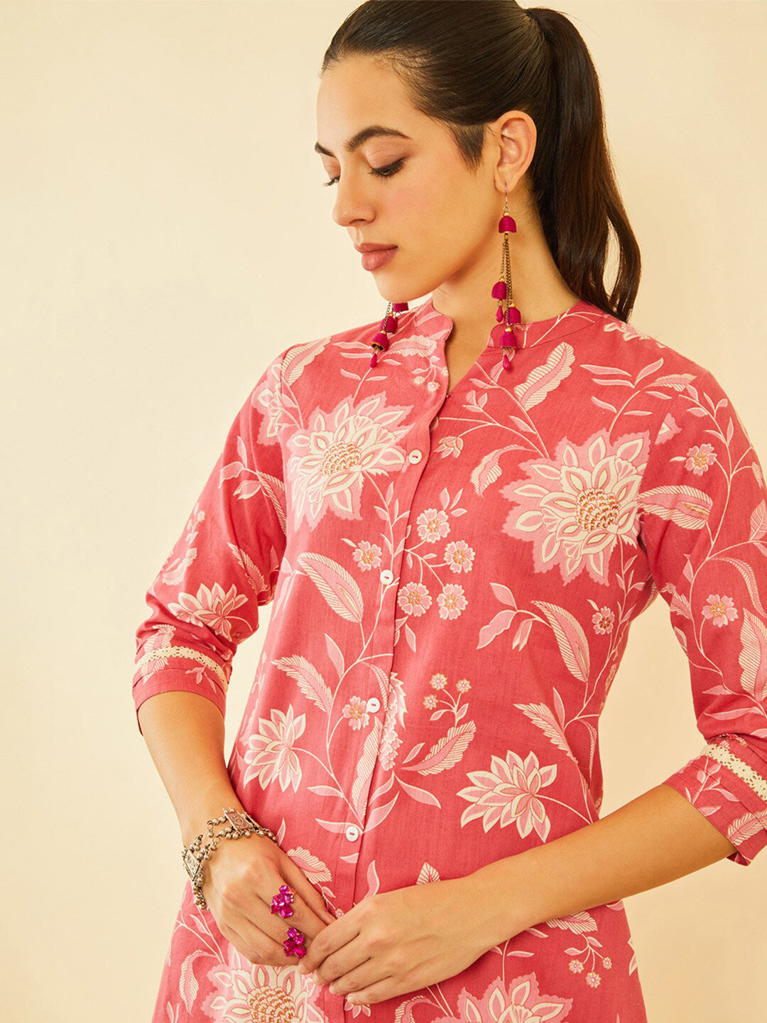 Soch Floral Printed Thread Work Mandarin Collar Cotton Straight Kurta - Distacart