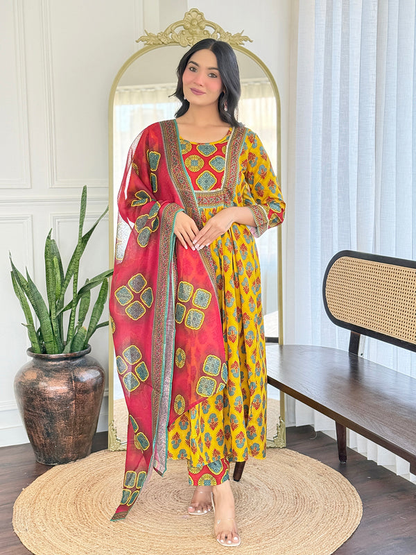 The52 Women's Gorgeous Rayon Printed Flared Kurta with Pant And Dupatta Set