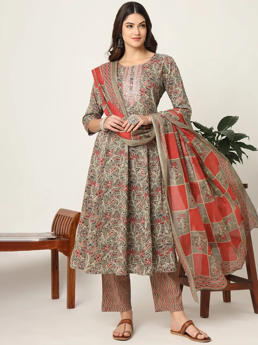 Yufta Pink And Gray Cotton Dori_Embroidery Anarkali Kurta Dupatta Pant Set