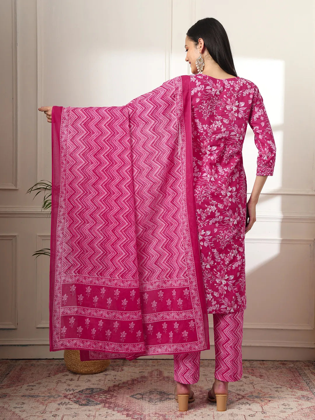 Yufta Pink Pure Cotton Floral Print Embroidered Kurta Dupatta Pant Set