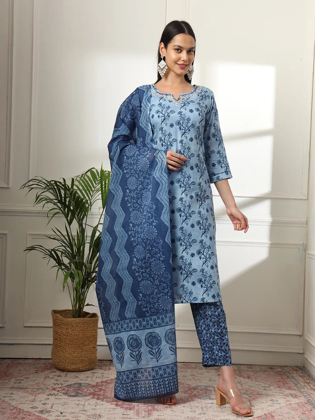 Yufta Cotton Blue Kurta Dupatta Pant Set - Distacart