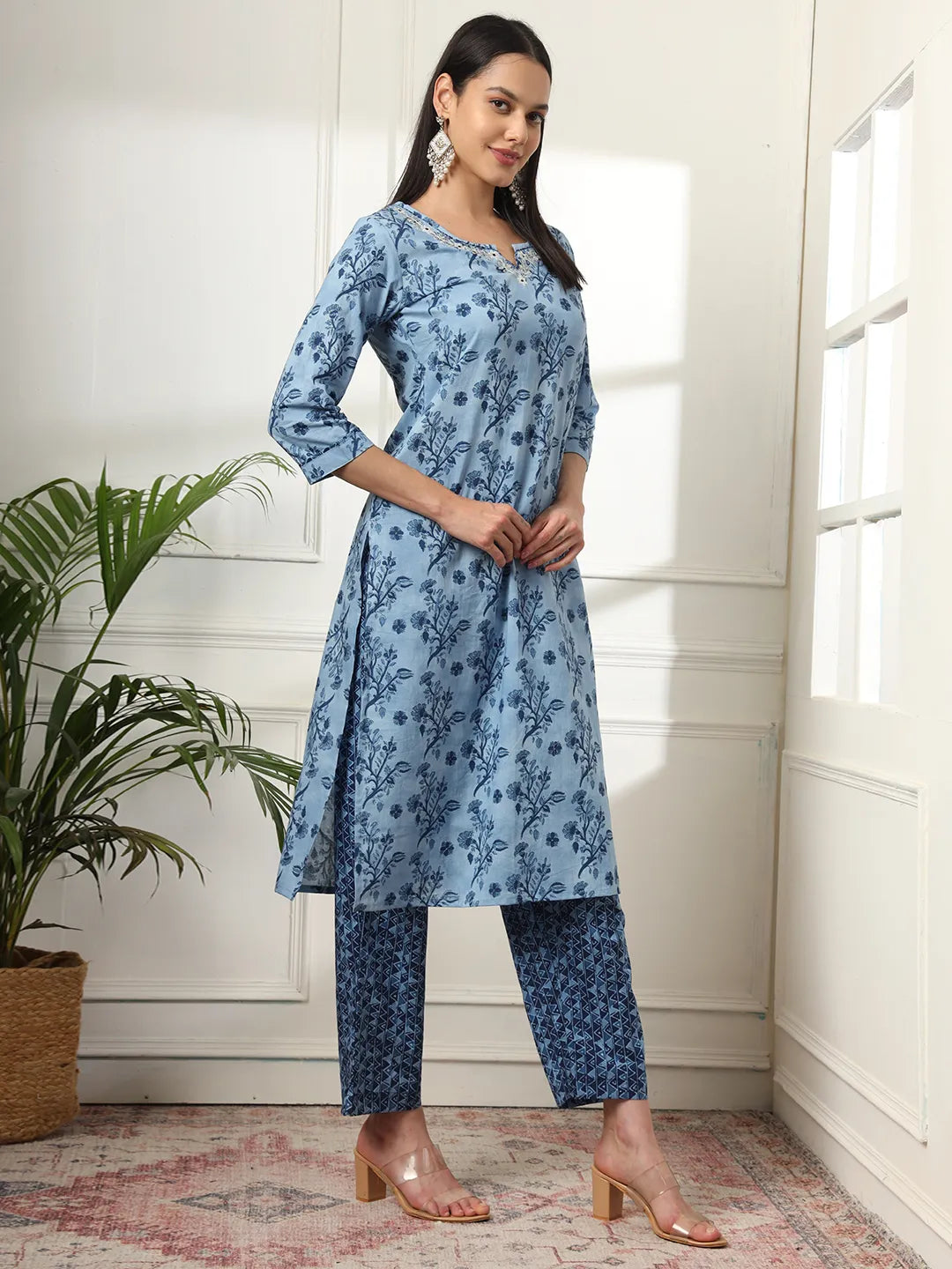 Yufta Cotton Blue Kurta Dupatta Pant Set - Distacart