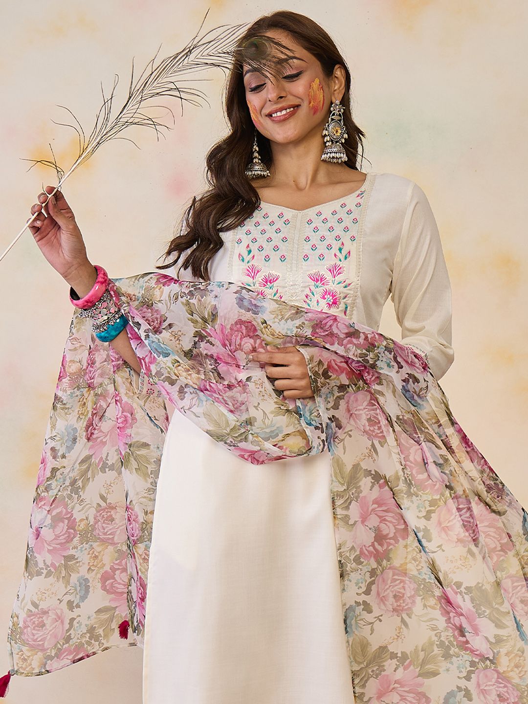 Indo Era Women Floral Yoke Design Regular Thread Work Pure Cotton Kurta with Trousers & With Dupatta