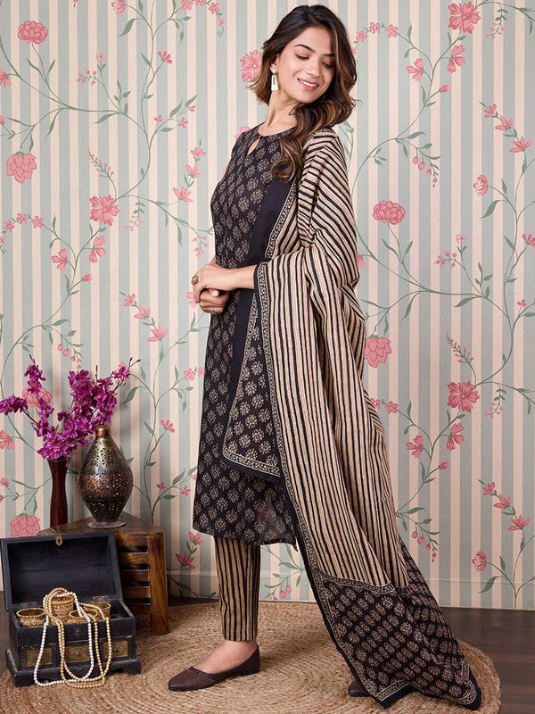 Ode by House of Pataudi Ethnic Motifs Printed Pure Cotton Kurta with Trousers & Dupatta - Distacart
