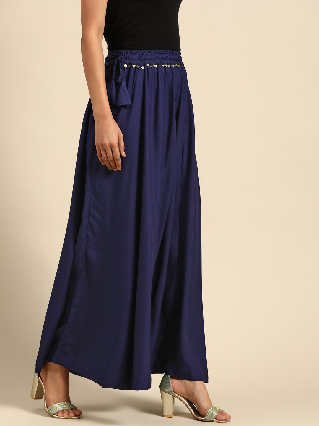 TAG 7 Women Navy Blue Solid Flared Palazzos - Distacart