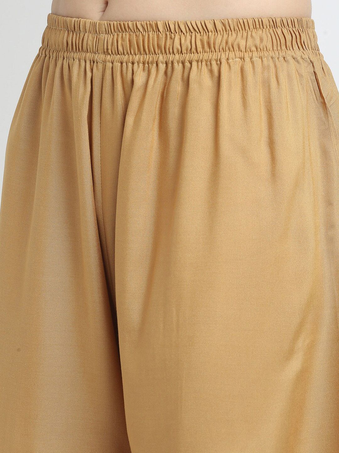 TAG 7 Women Pack of 2 Black & Beige Solid Wide-Leg Palazzos