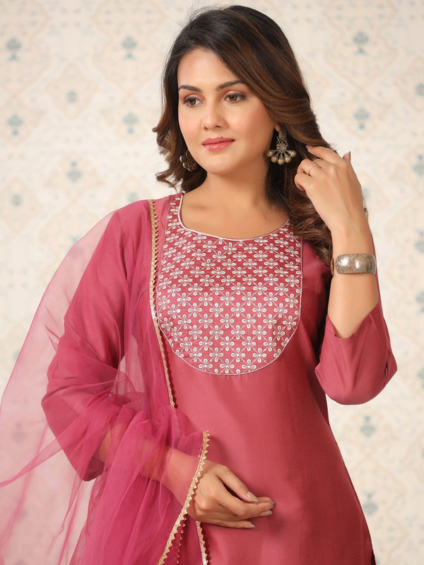 Ode by House of Pataudi Floral Yoke Design Thread Work Kurta with Trousers & Dupatta - Distacart