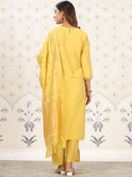Thumbnail for Ode by House of Pataudi Embroidered Regular Thread Work Kurta With Trousers & Dupatta - Distacart