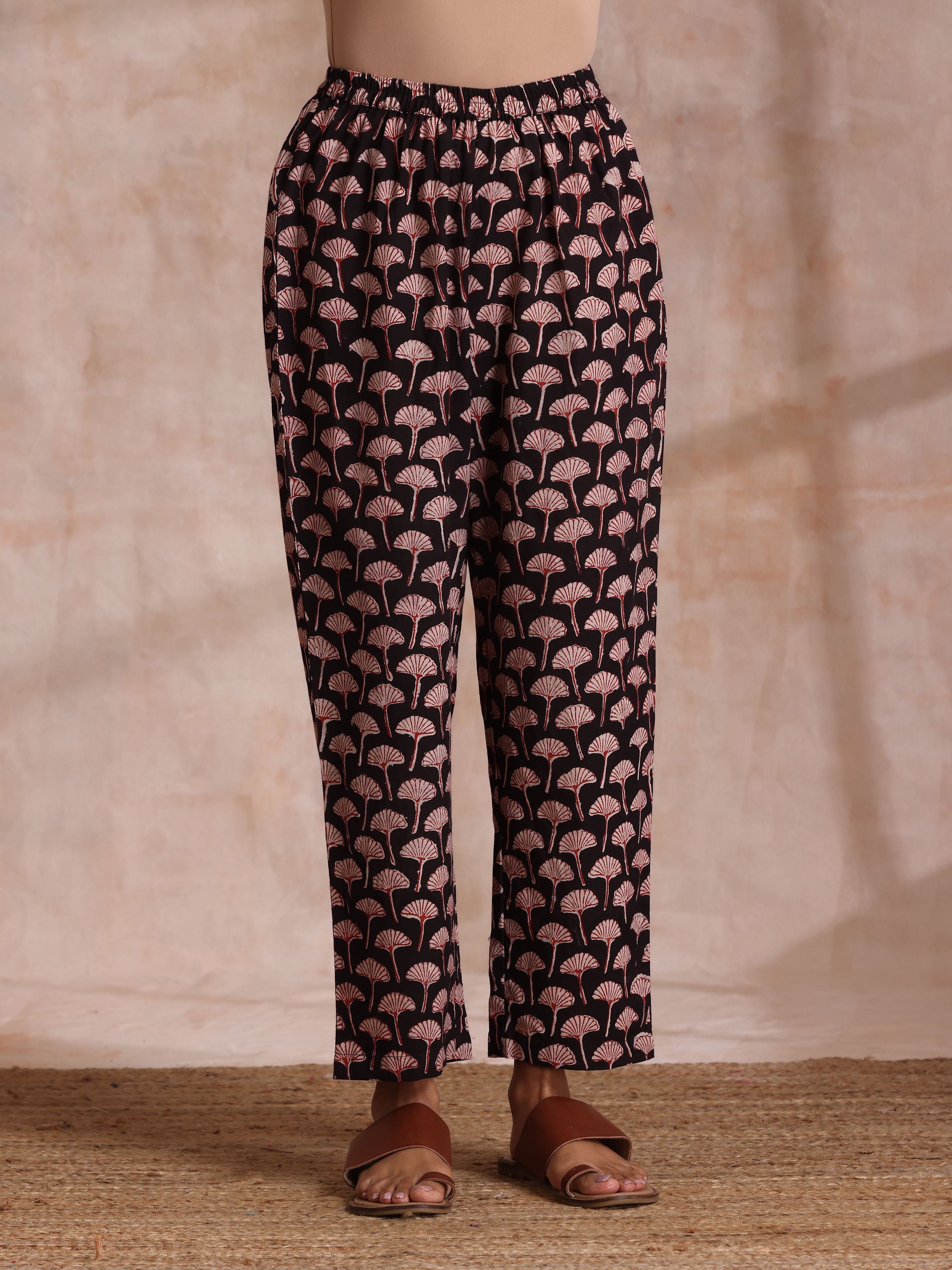 trueBrowns Black Floral Bagru Print Cotton Flared Kurta Pant Set - Distacart