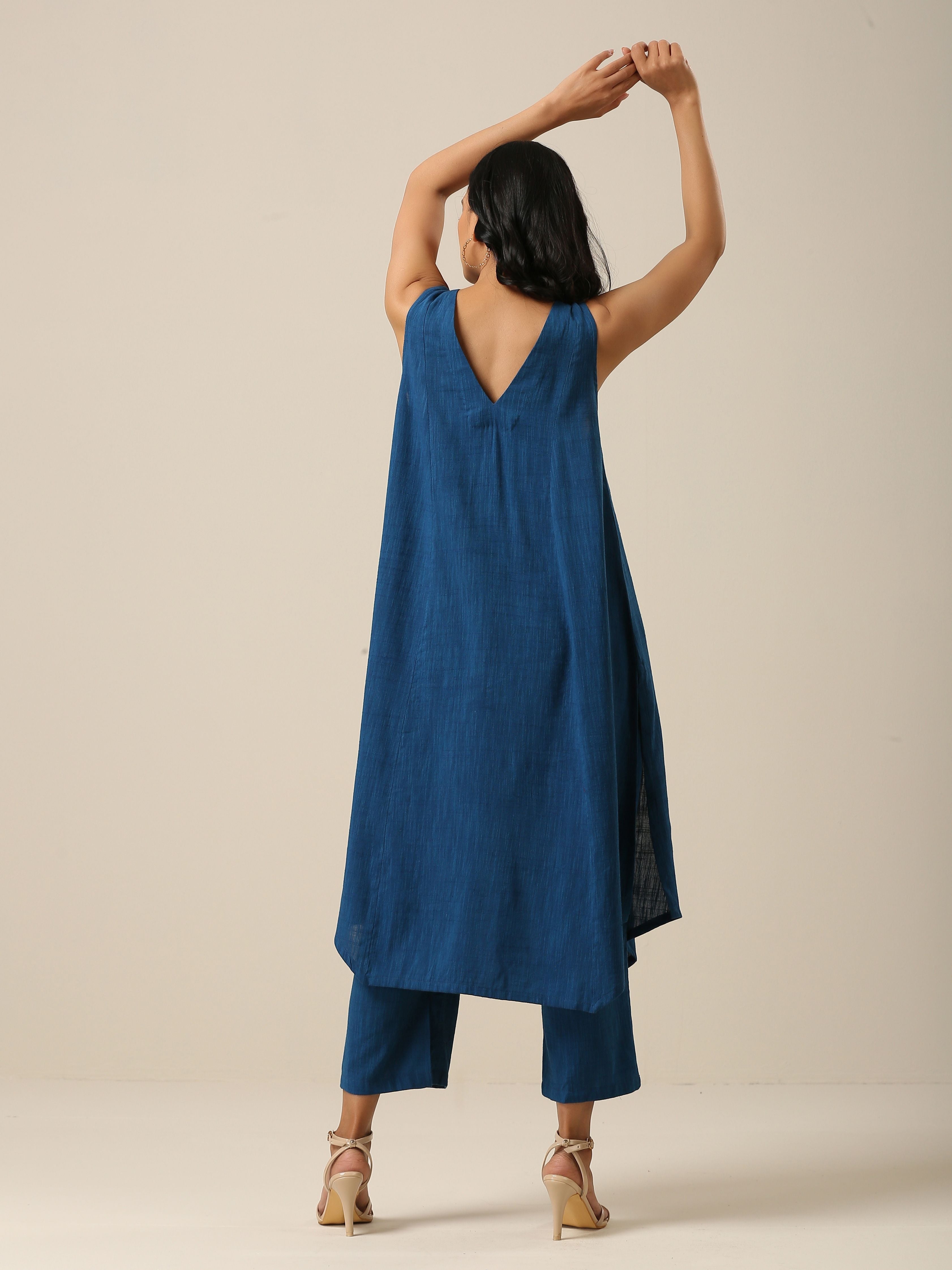 trueBrowns Classic Blue Slub Texture Sleeveless Flared Kurta Pant Set - Distacart