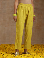 Thumbnail for trueBrowns Lime Gold Cotton Handkerchief Kurta Set - Distacart