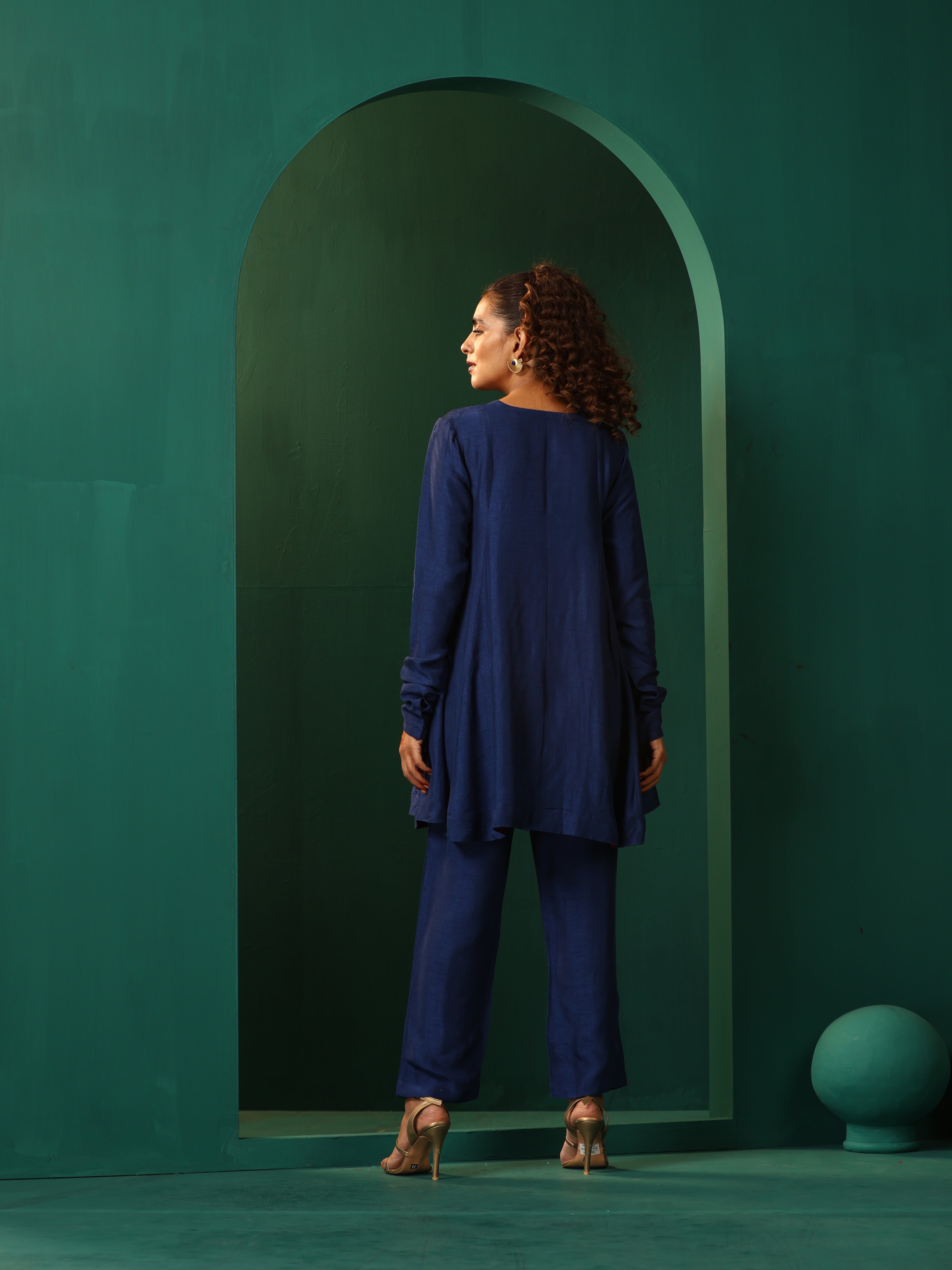 trueBrowns Blue Silk Flared Co-ord Set - Distacart