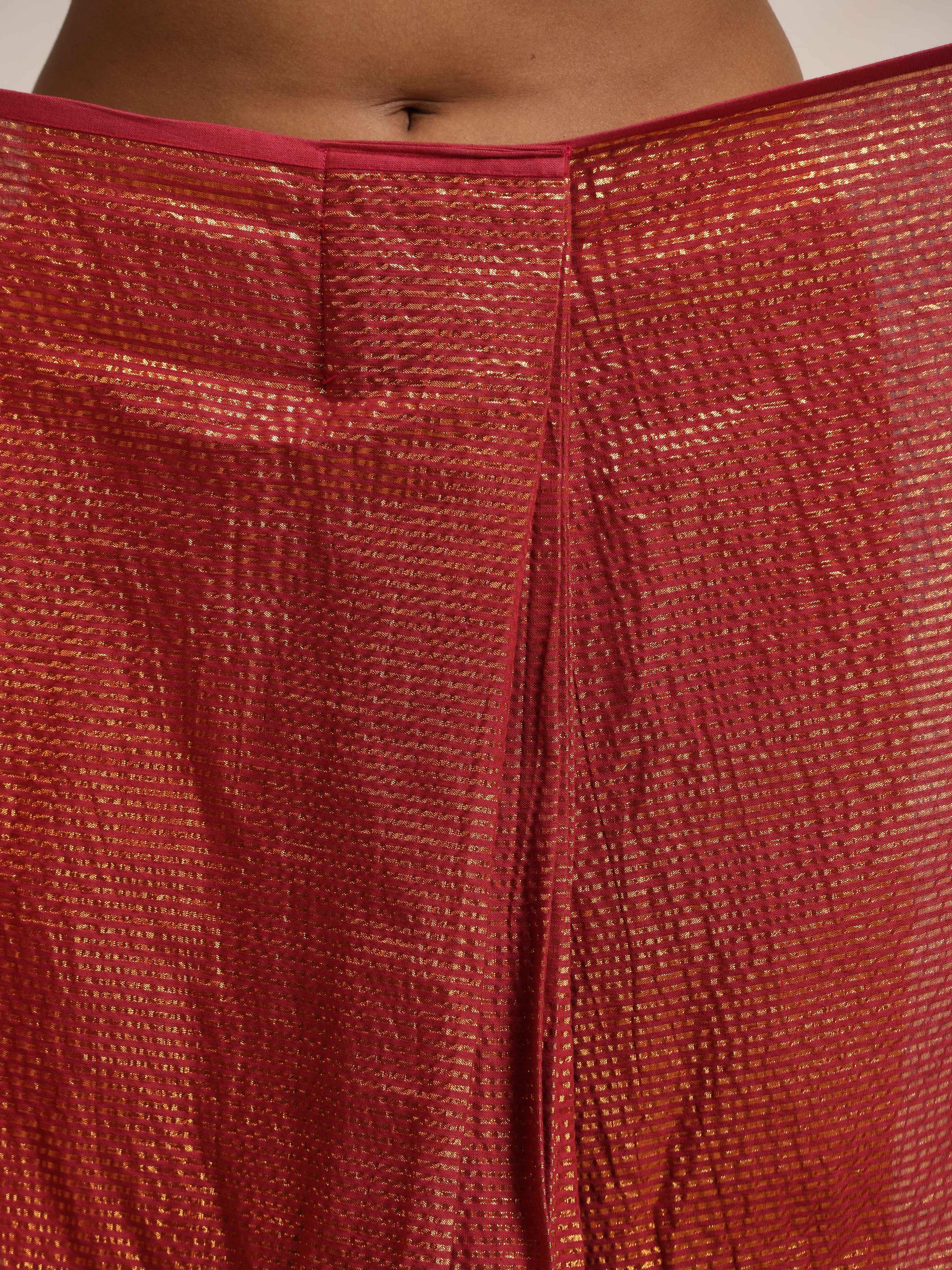 trueBrowns Maroon Gold Metallic Ready To Wear Saree - Distacart