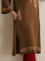 Thumbnail for trueBrowns Brown Kashmiri Floral Embroidered Woollen Phiran Kurta - Distacart