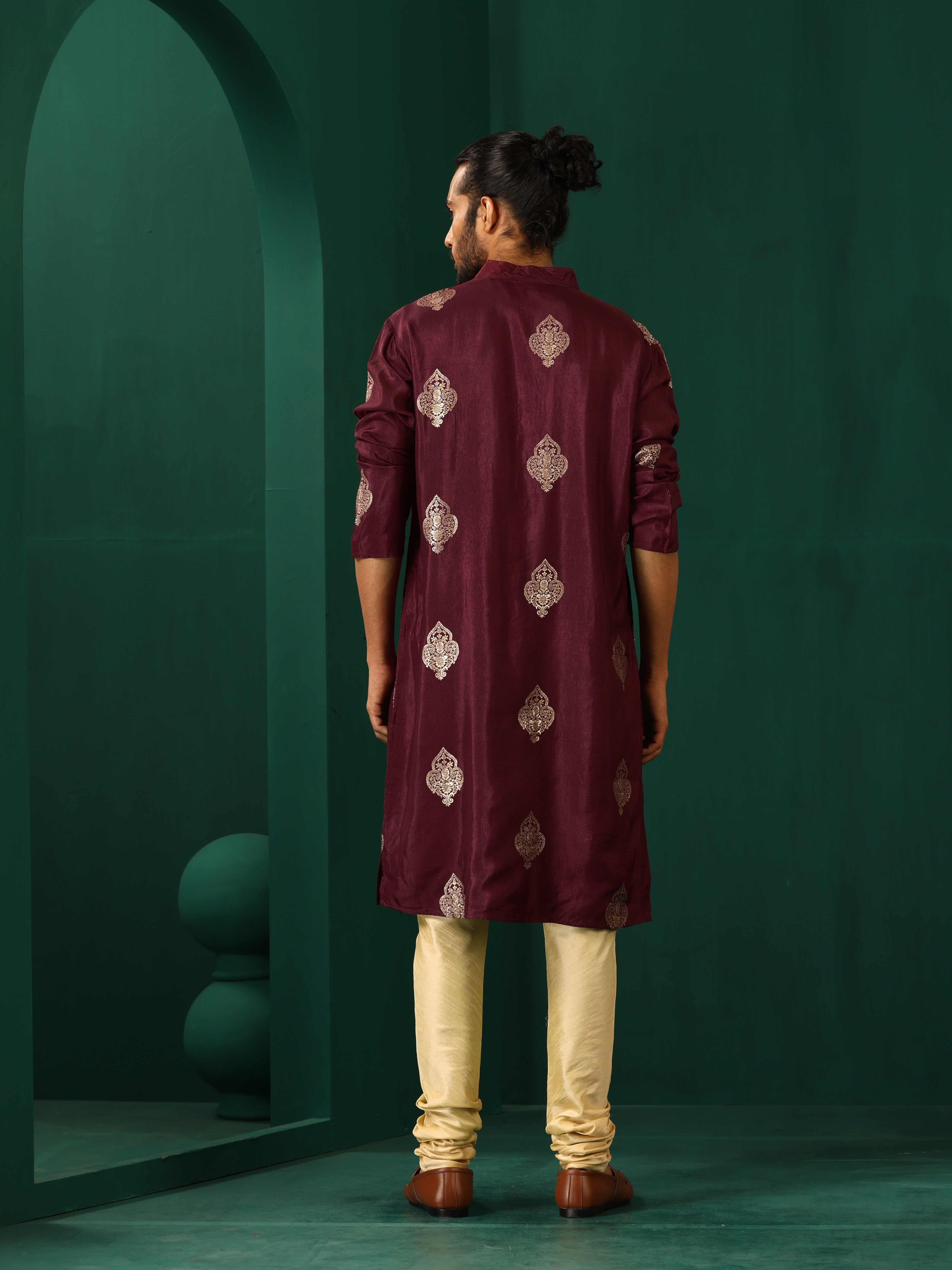 trueBrowns Men's Wine Geometric Viscose Silk Long Kurta - Distacart