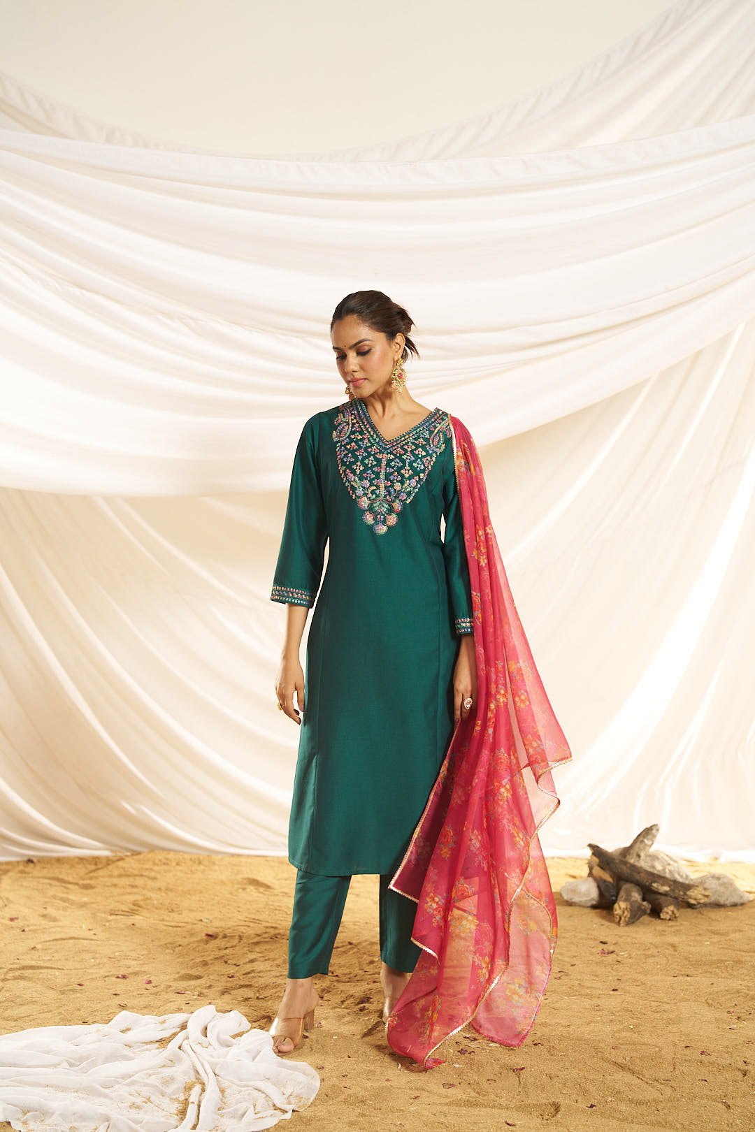 BulBul Women Green Embellished Premium Silk Straight Suit With Dupatta