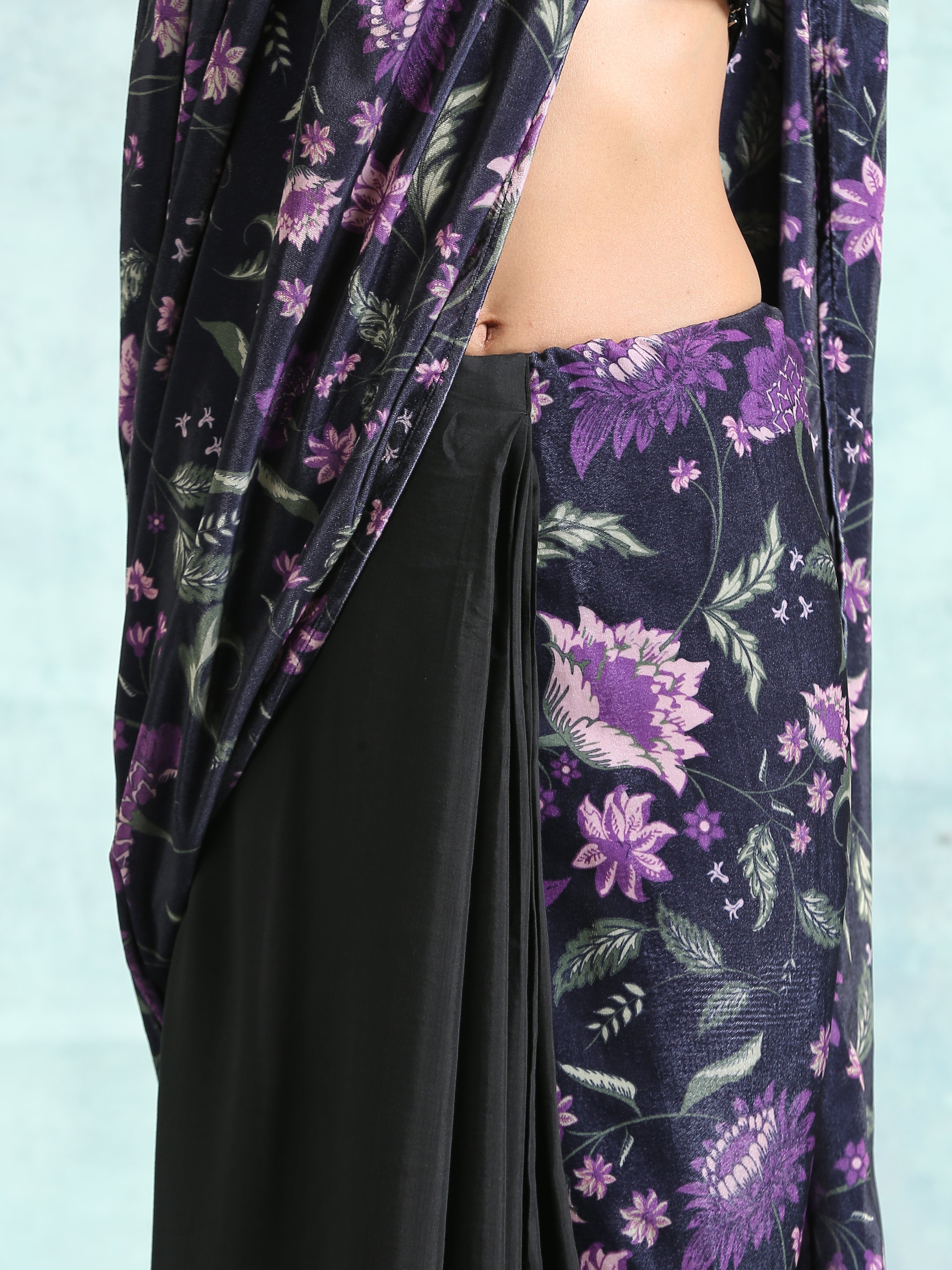 trueBrowns Black Printed Velvet Ready to Wear Saree - Distacart