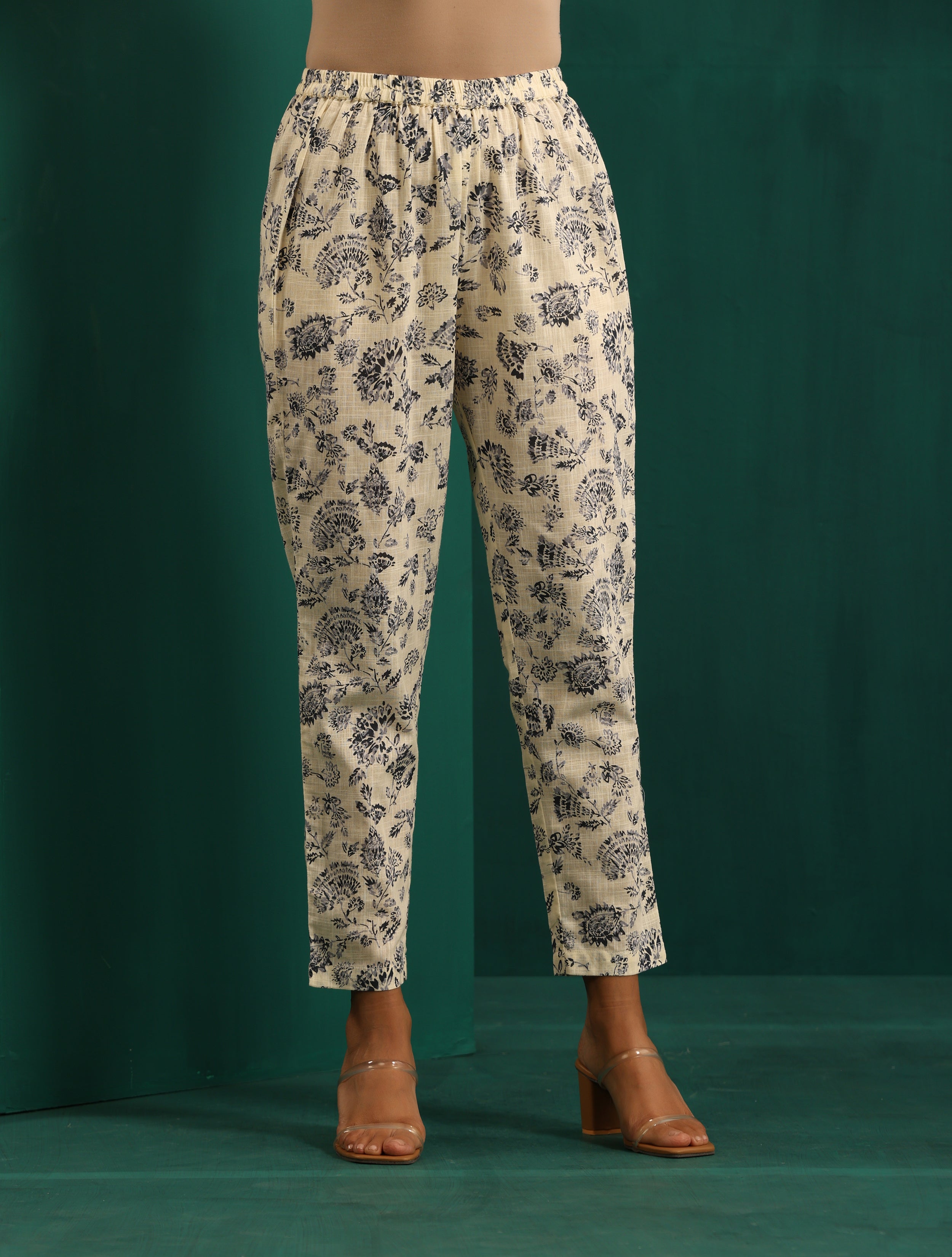 trueBrowns Blue Floral Cotton Printed Relaxed Co-ord Set - Distacart