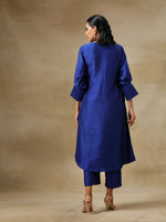 Thumbnail for trueBrowns Blue Textured Silk Puff Sleeve Kurta Pant Set - Distacart