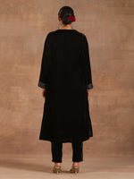 Thumbnail for trueBrowns Black Velvet Embroidered Kurta - Distacart
