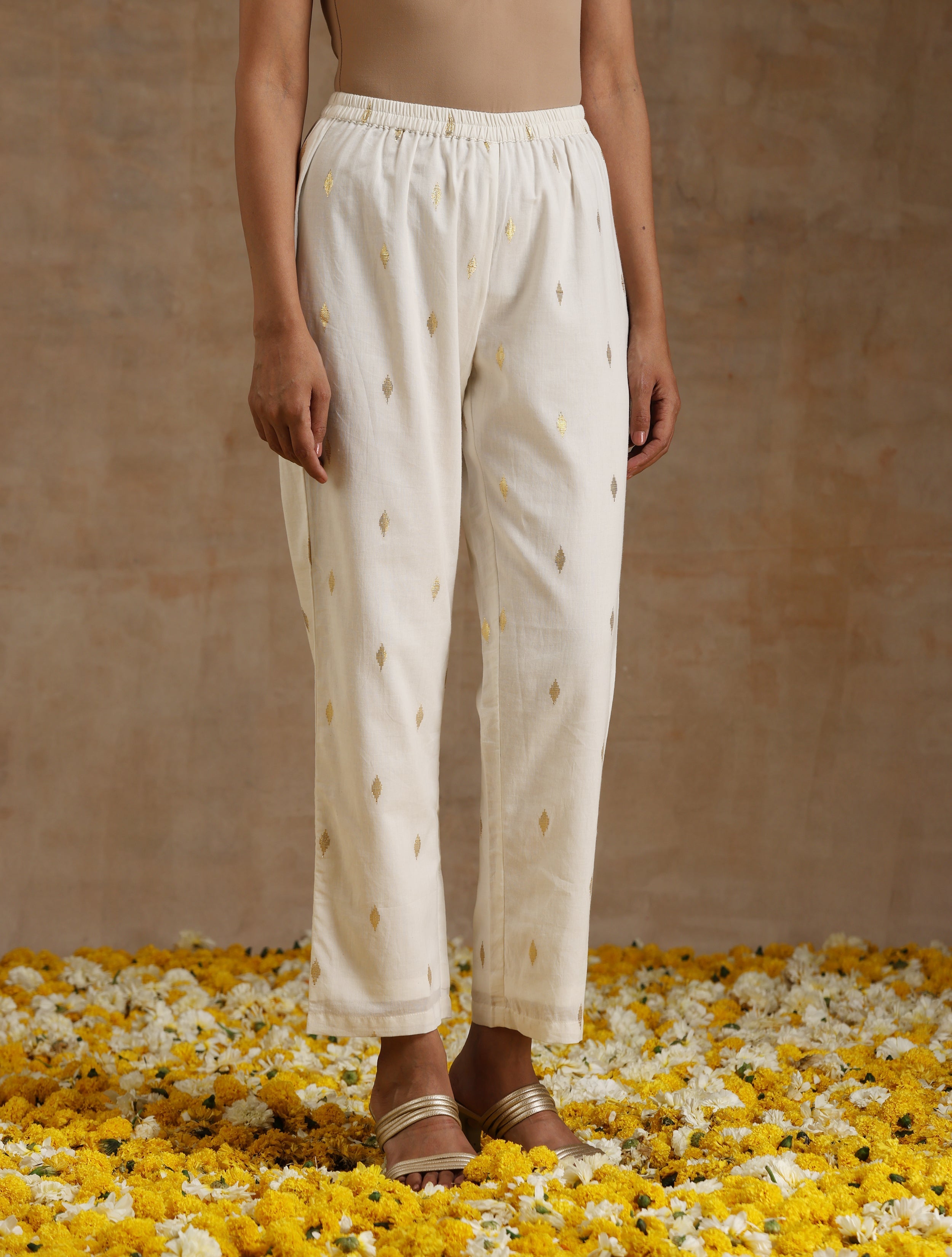 trueBrowns Ivory Gold Cotton Flared Co-Ord Set - Distacart