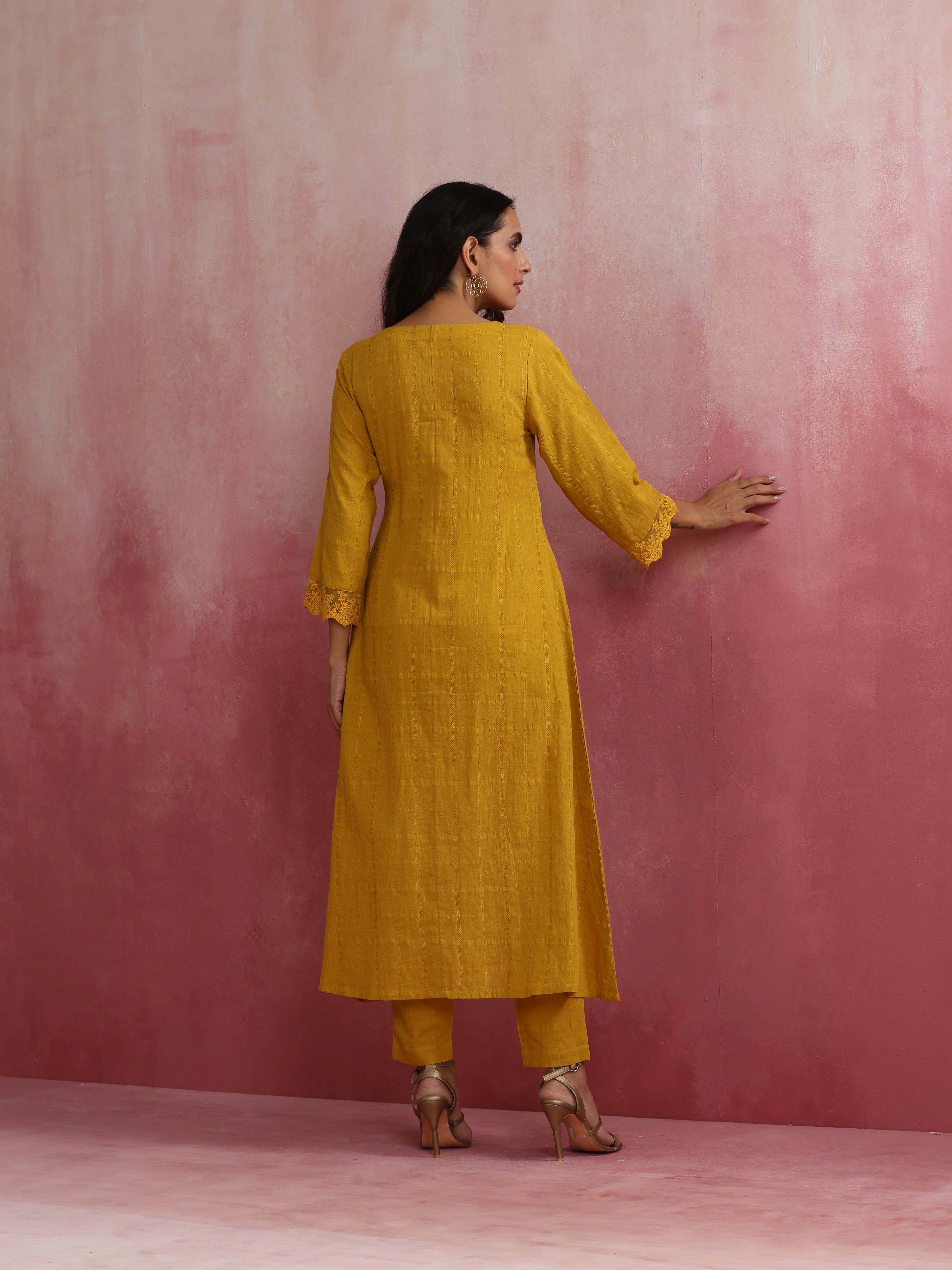 trueBrowns Mustard Cotton Dobby Kurta Set - Distacart