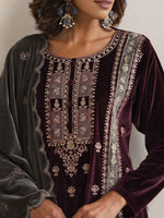 Thumbnail for trueBrowns Purple Velvet Embroidered Kurta Pant Dupatta Set