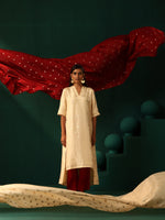 Thumbnail for trueBrowns Ivory Geometric Floral Viscose Silk High Low Kurta Pant Set - Distacart