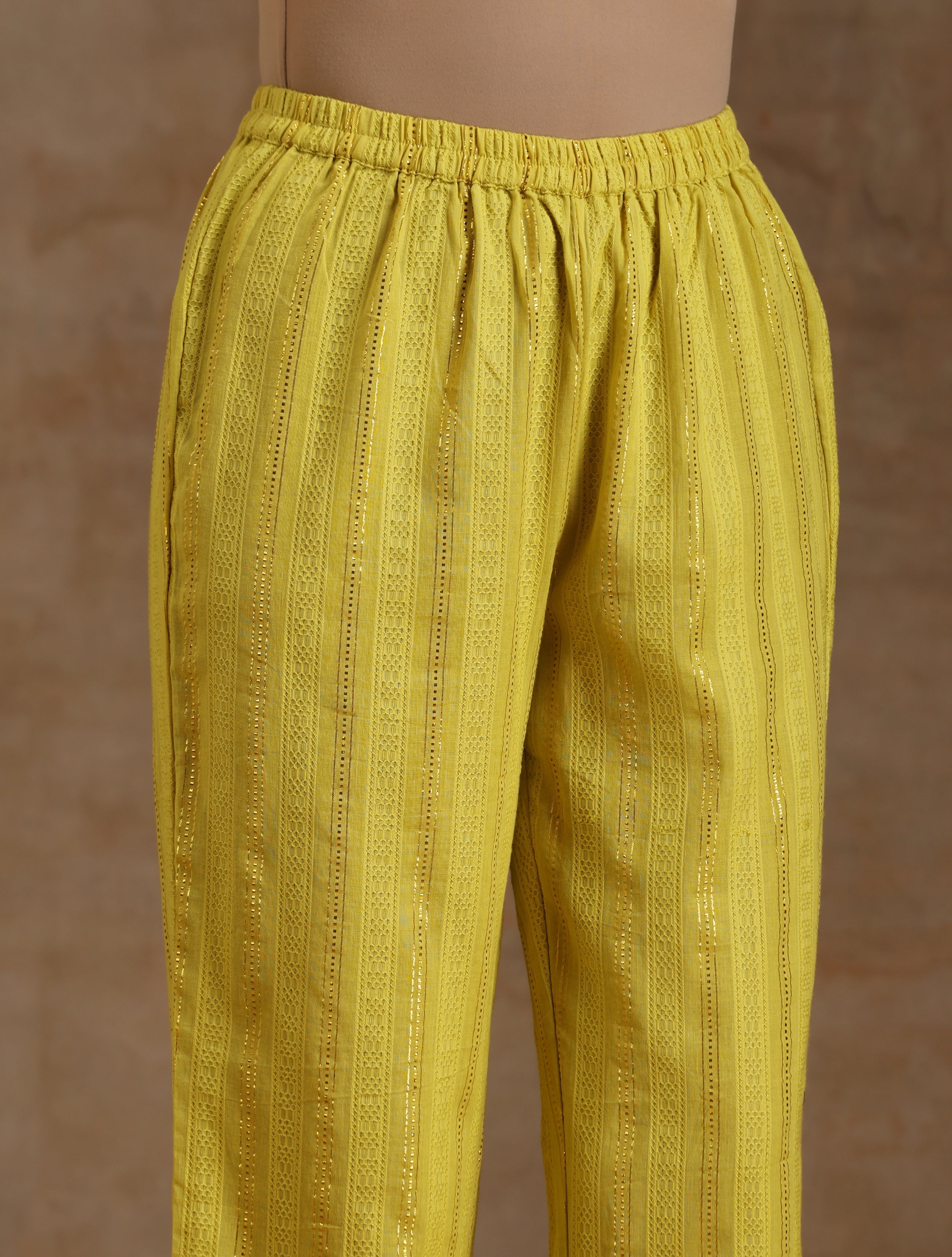 trueBrowns Pink Gold Cotton Neck Pleat Kurta Set - Distacart