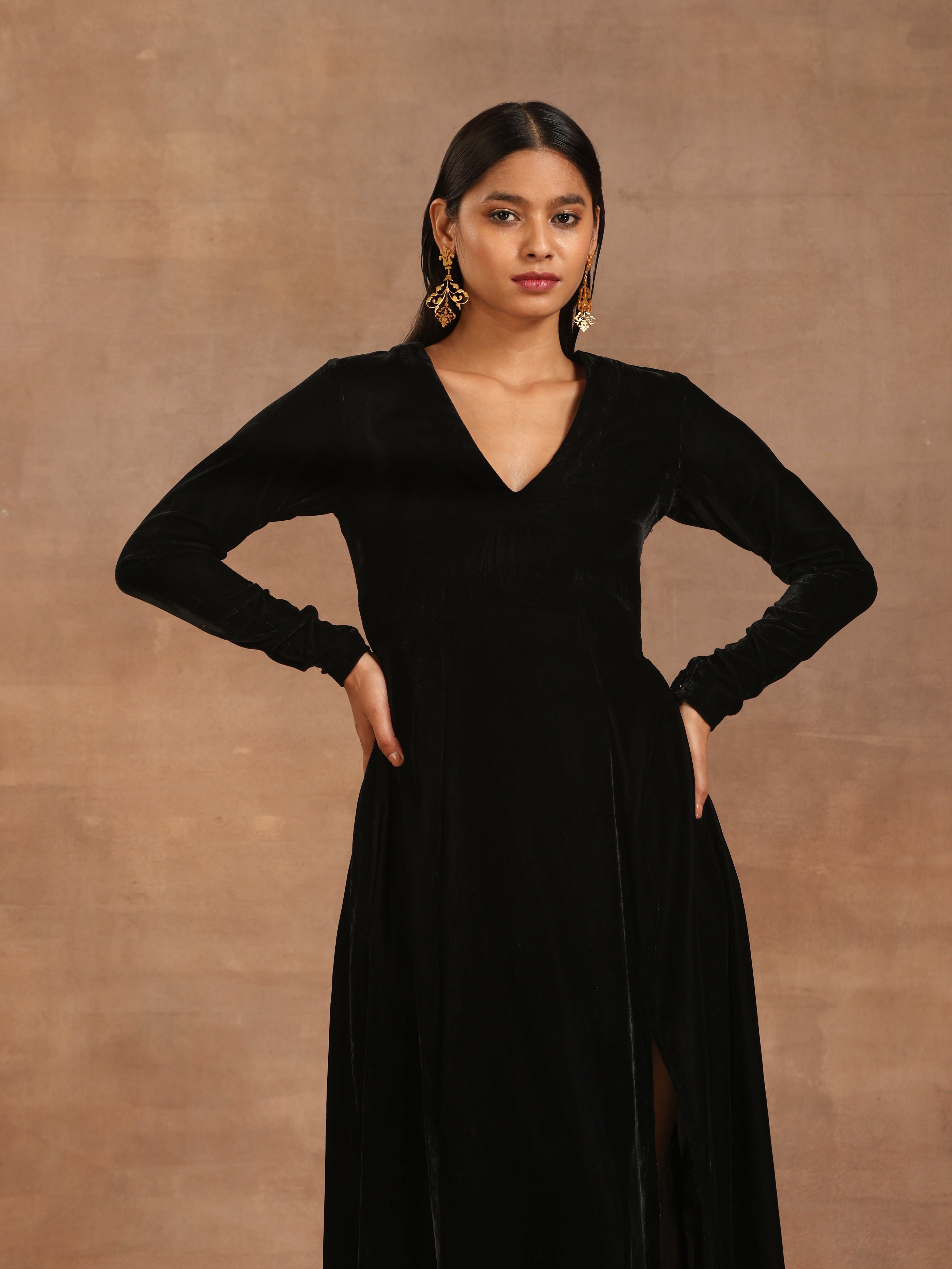 trueBrowns Black Velvet Dress - Distacart