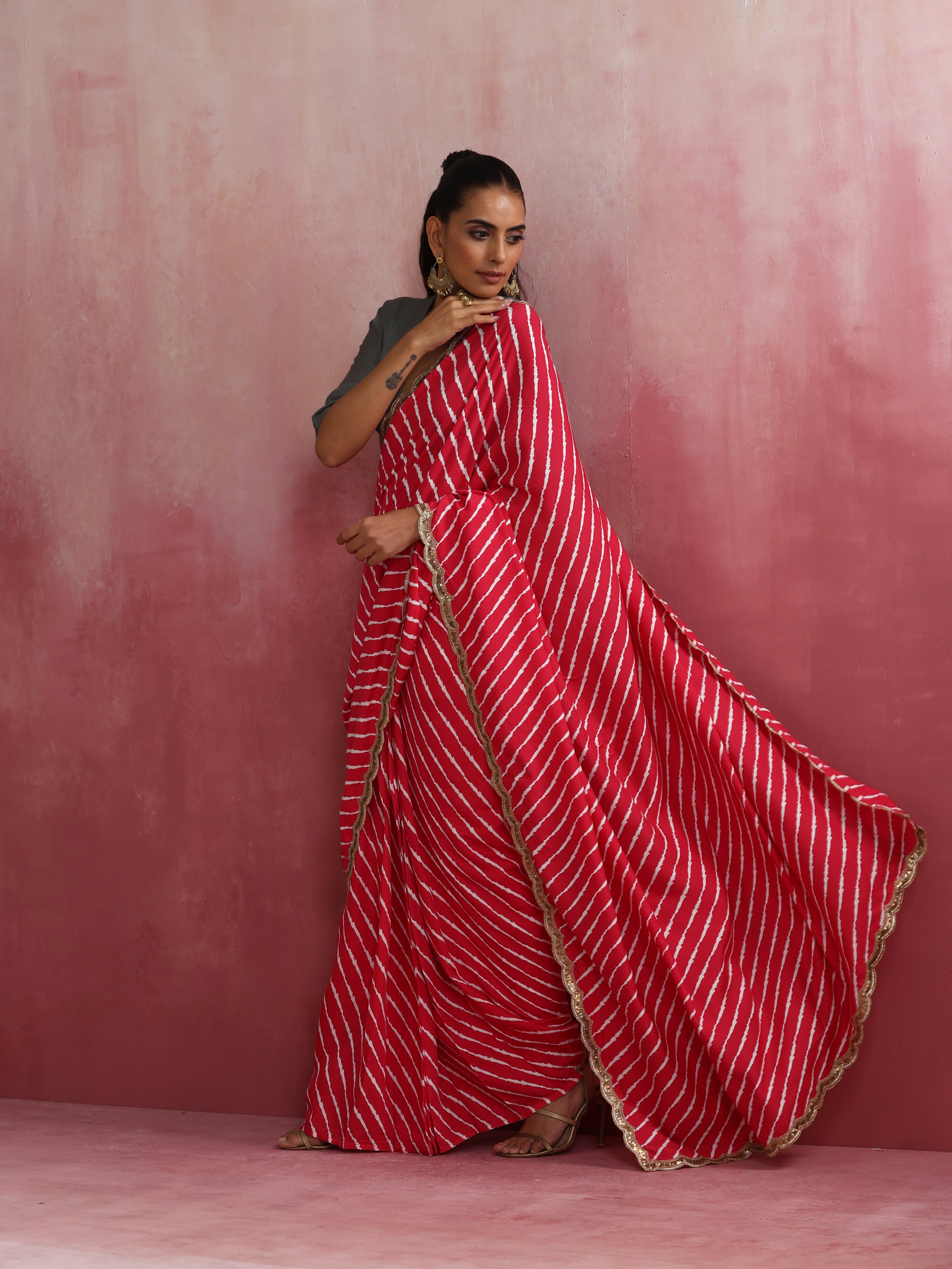 trueBrowns Pink Muslin Silk Saree - Distacart