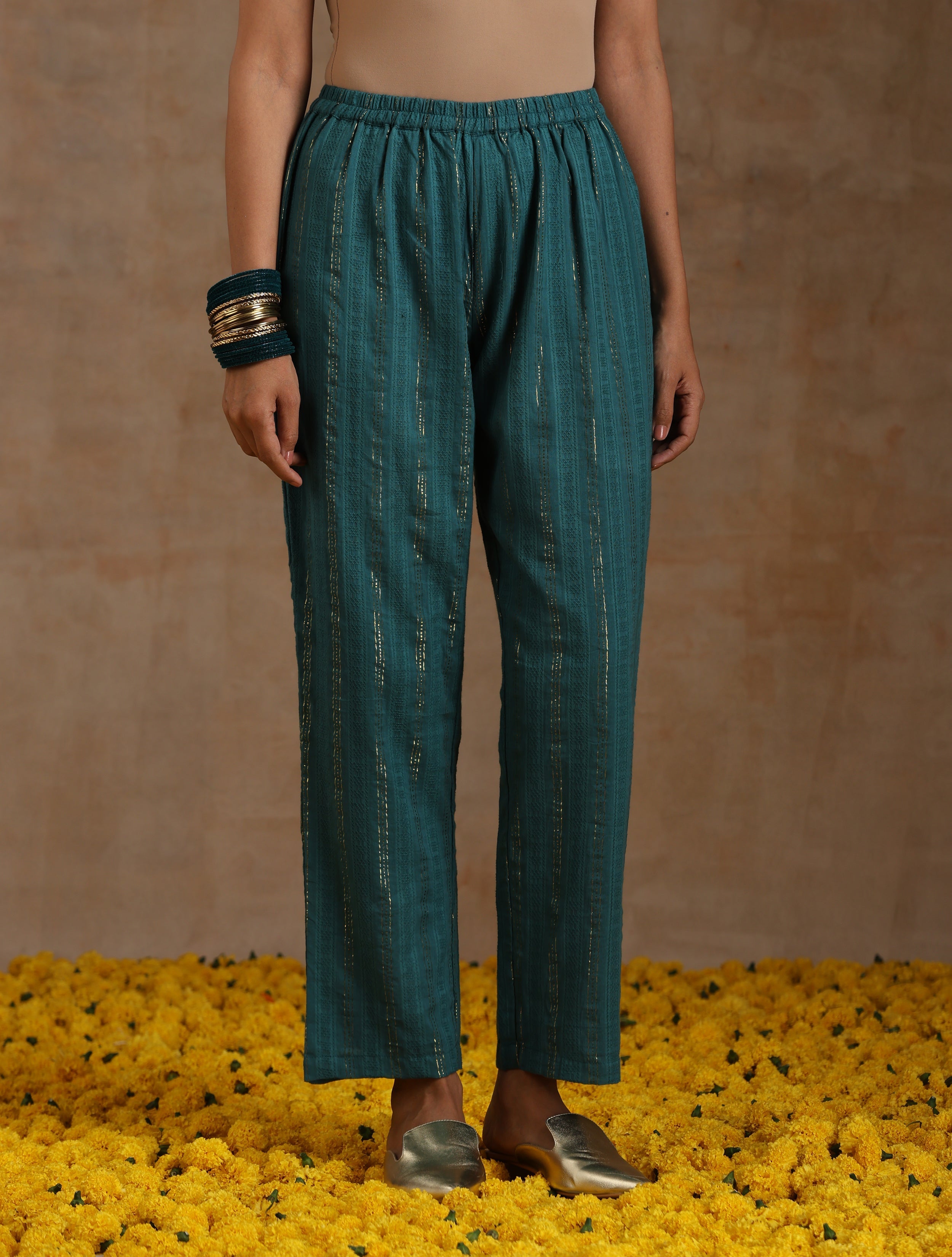 trueBrowns Deep Sea Gold Cotton Relaxed High-Low Kurta Set - Distacart