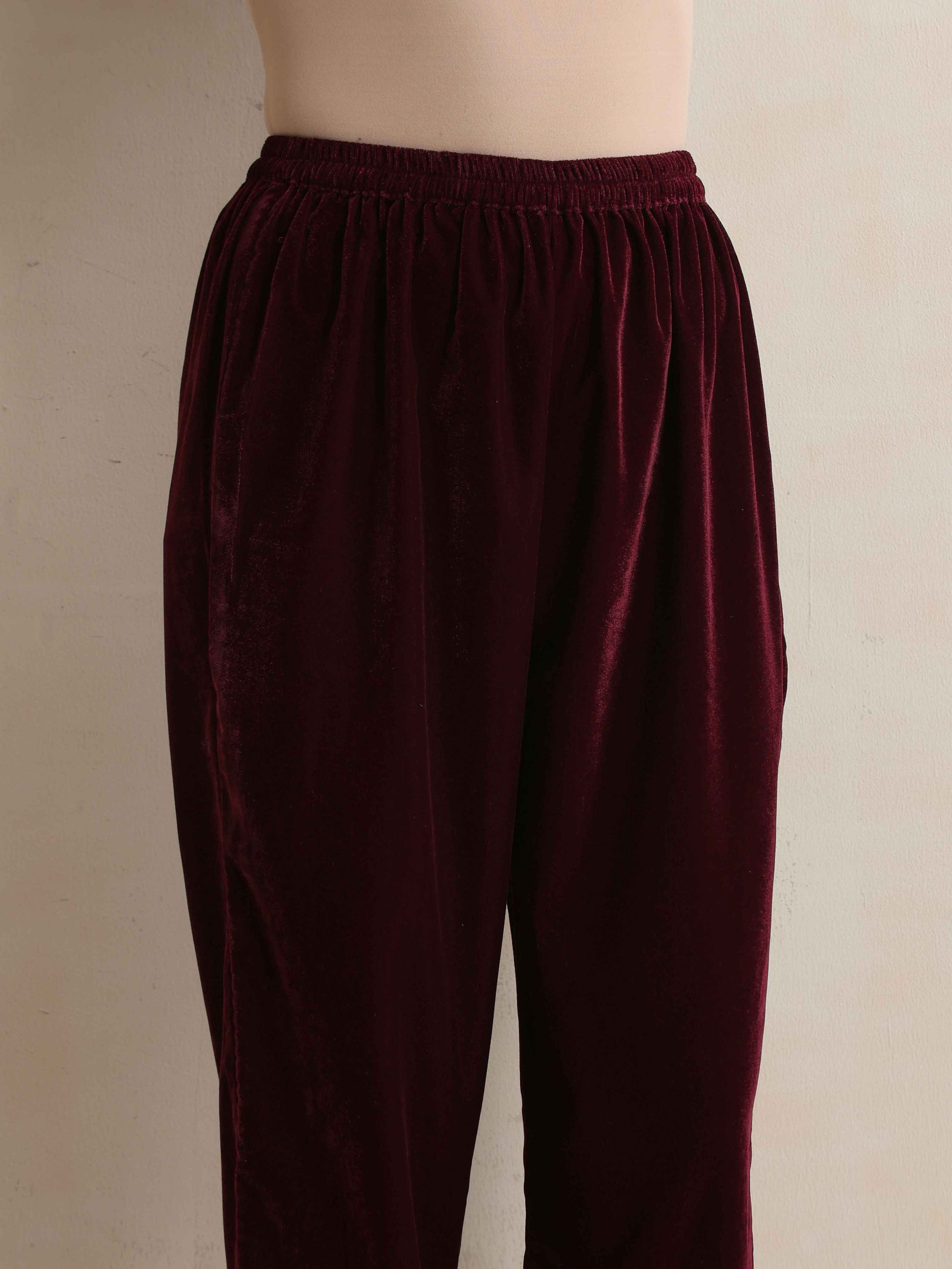 trueBrowns Purple Velvet Kurta Co-ord Set - Distacart