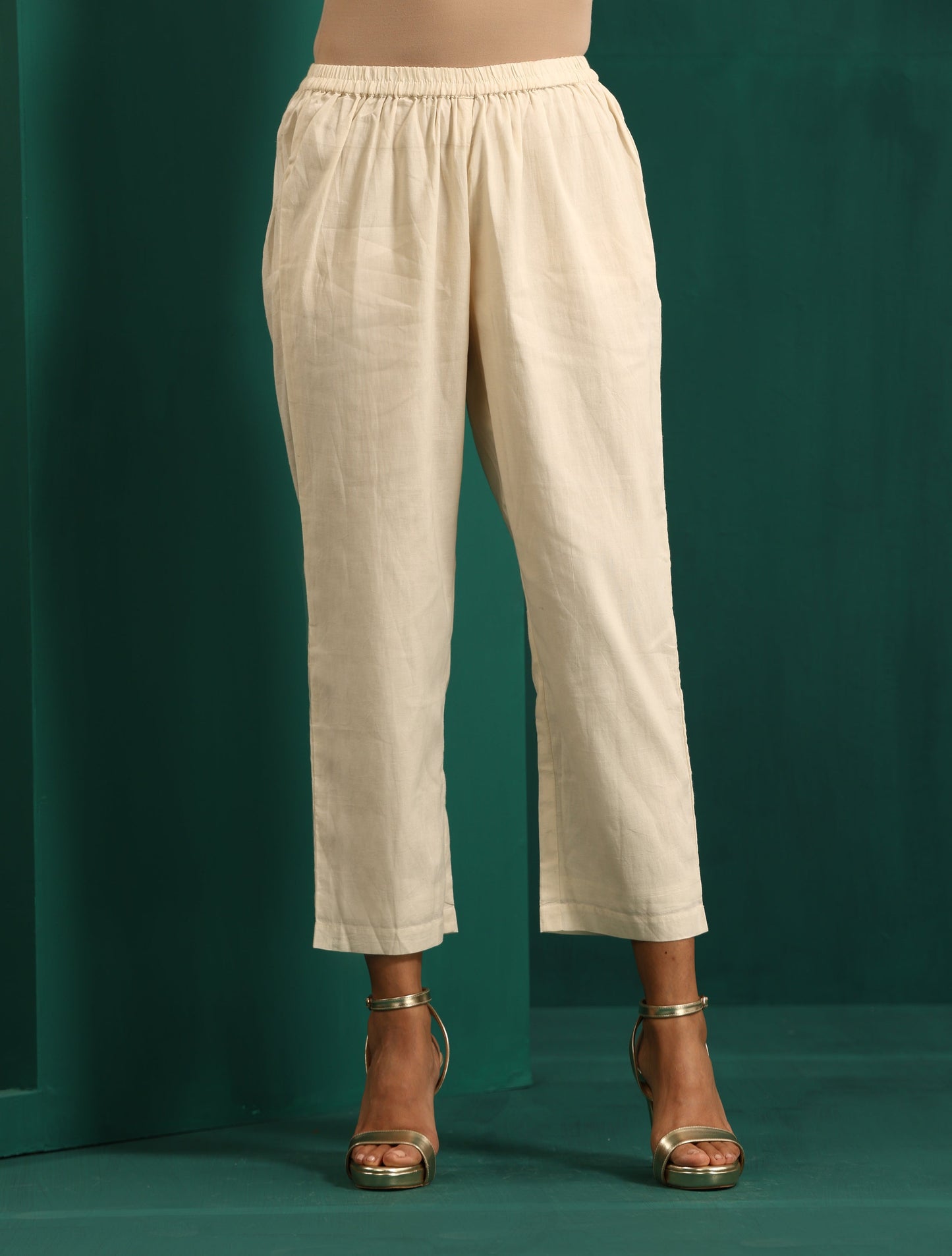 trueBrowns Ivory Multi Color Floral Cotton Front Gathered Kurta Pant Set - Distacart