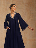 Thumbnail for trueBrowns Midnight Blue Velvet Embroidered Kurta - Distacart