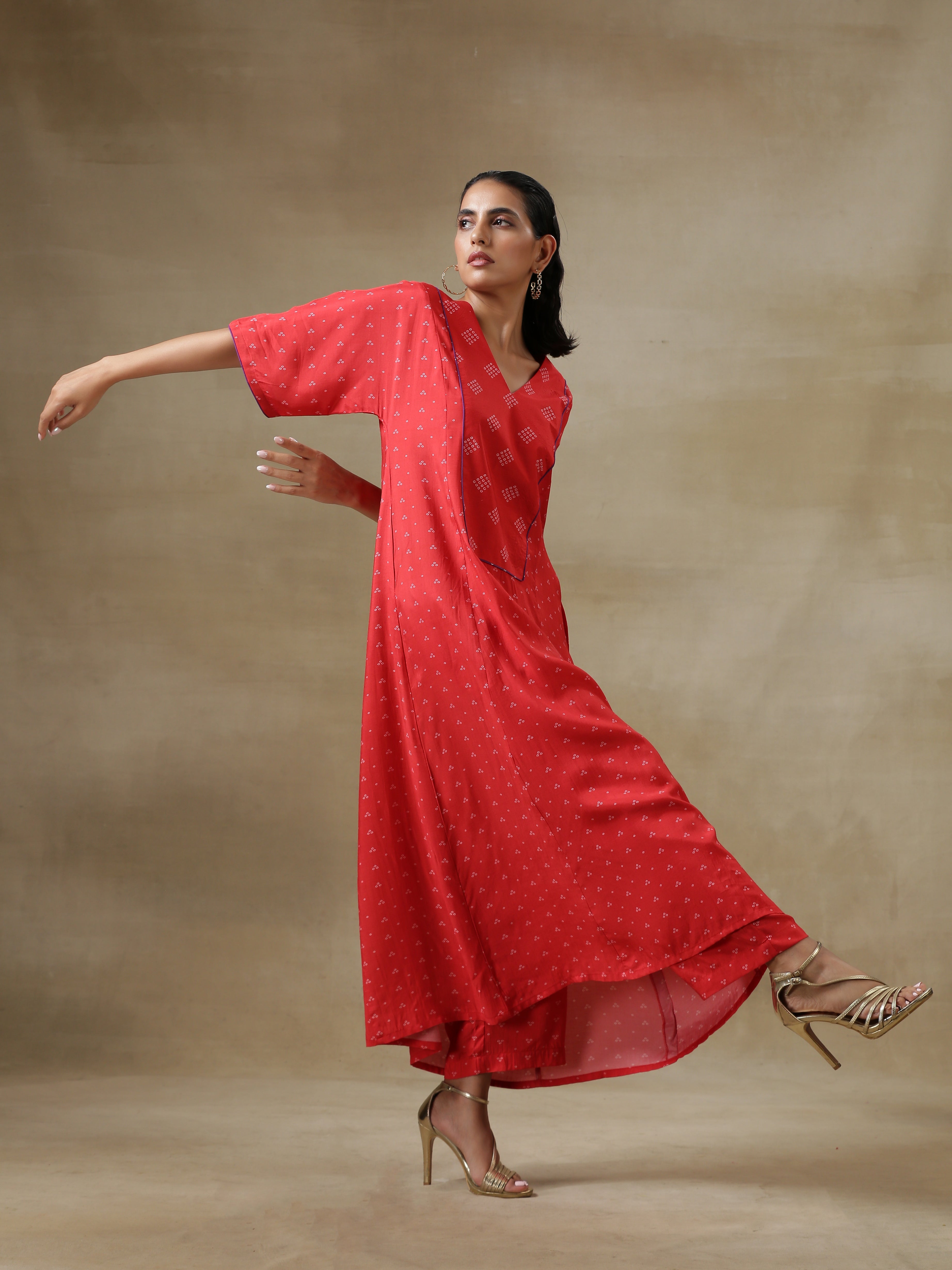 trueBrowns Red Bandhani Printed Silk Long Kurta Pant Set - Distacart
