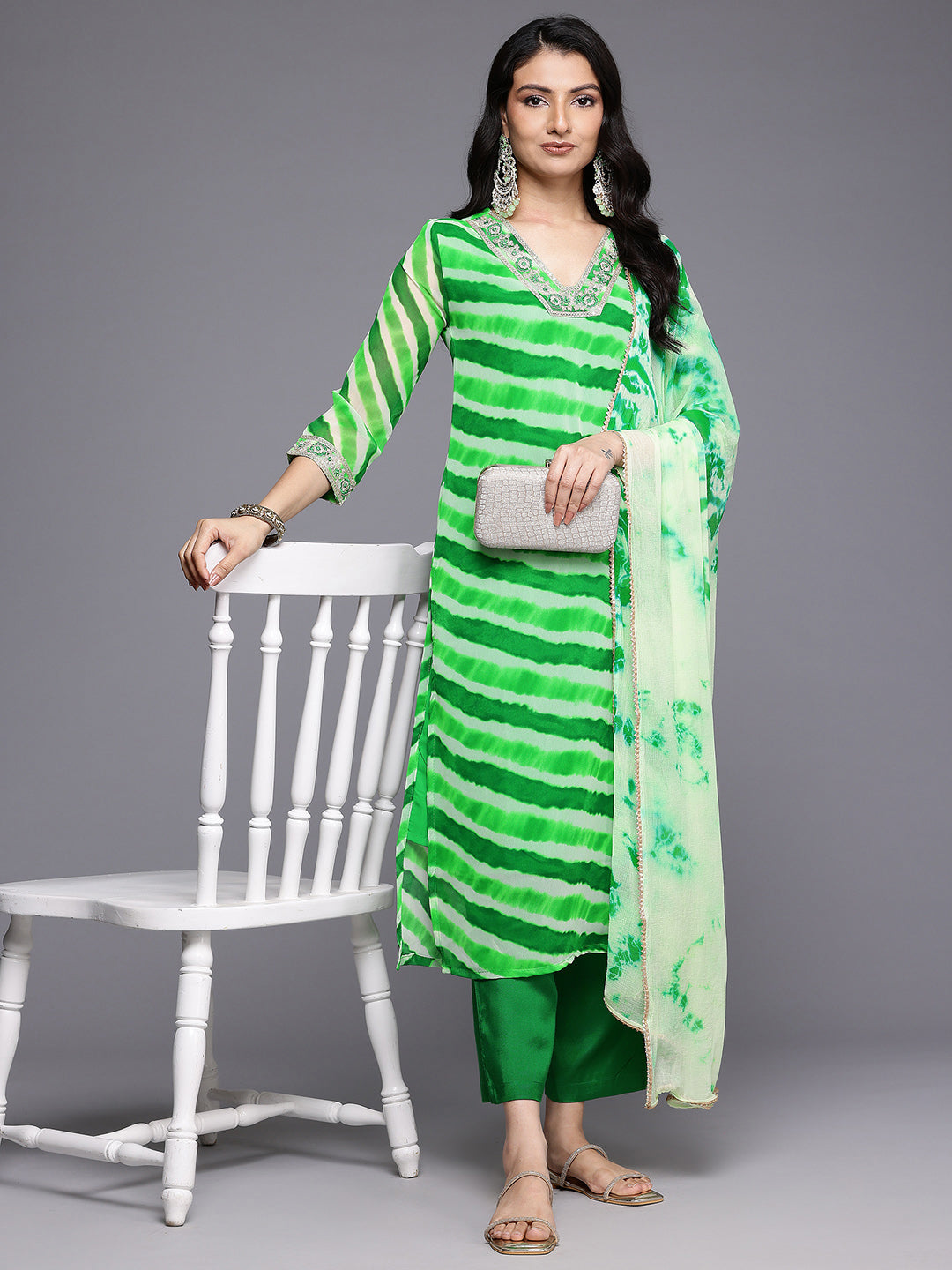 Varanga Women Green Leheriya Zari And Sequins Embroidered Kurta Set With Dupatta - Distacart