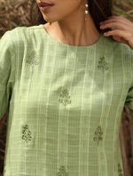 Thumbnail for trueBrowns Green Cotton Dobby Embroidered Kurta Set