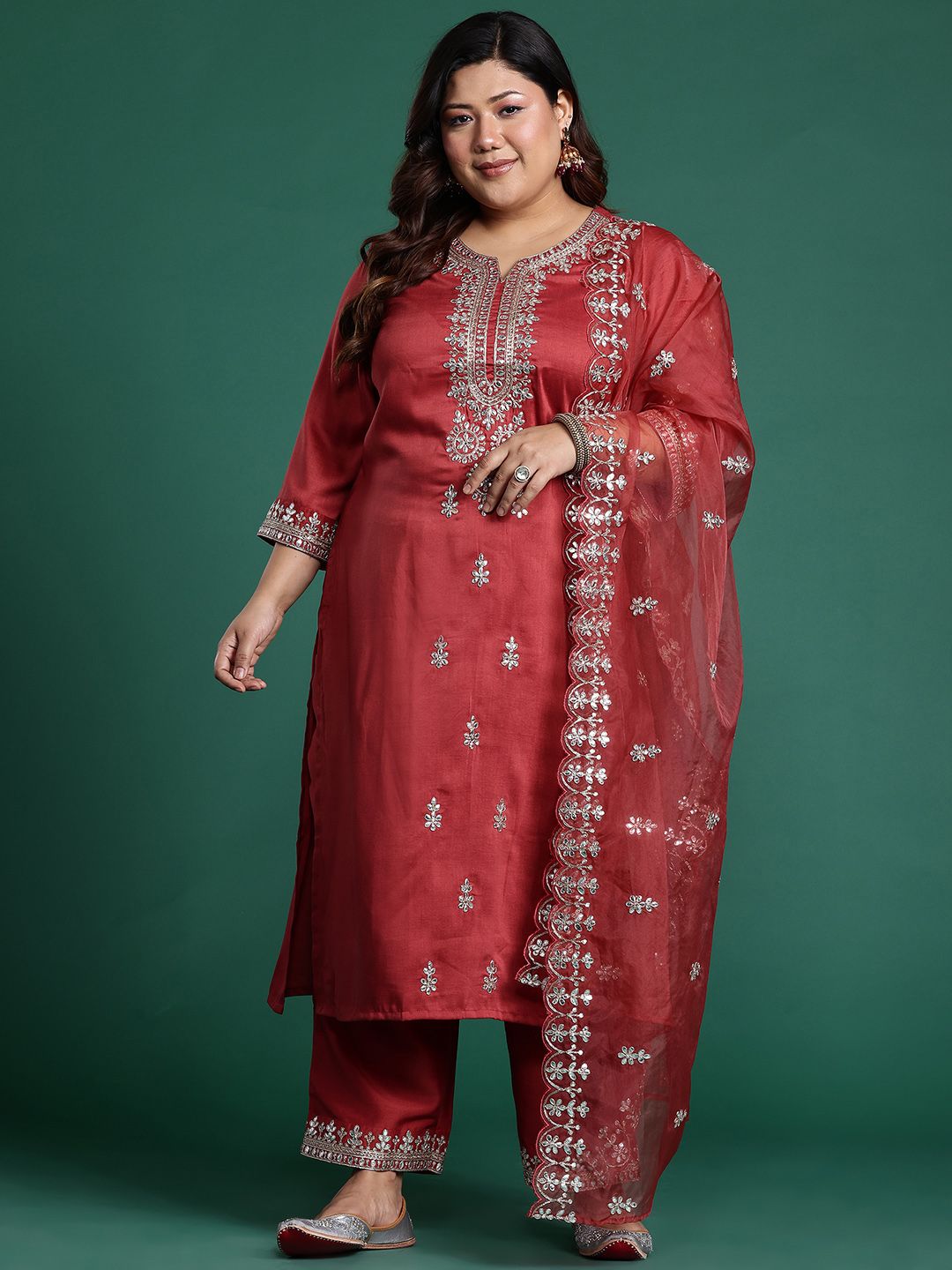 Indo Era Plus Size Ethnic Motifs Embroidered Gotta Patti Kurta Set