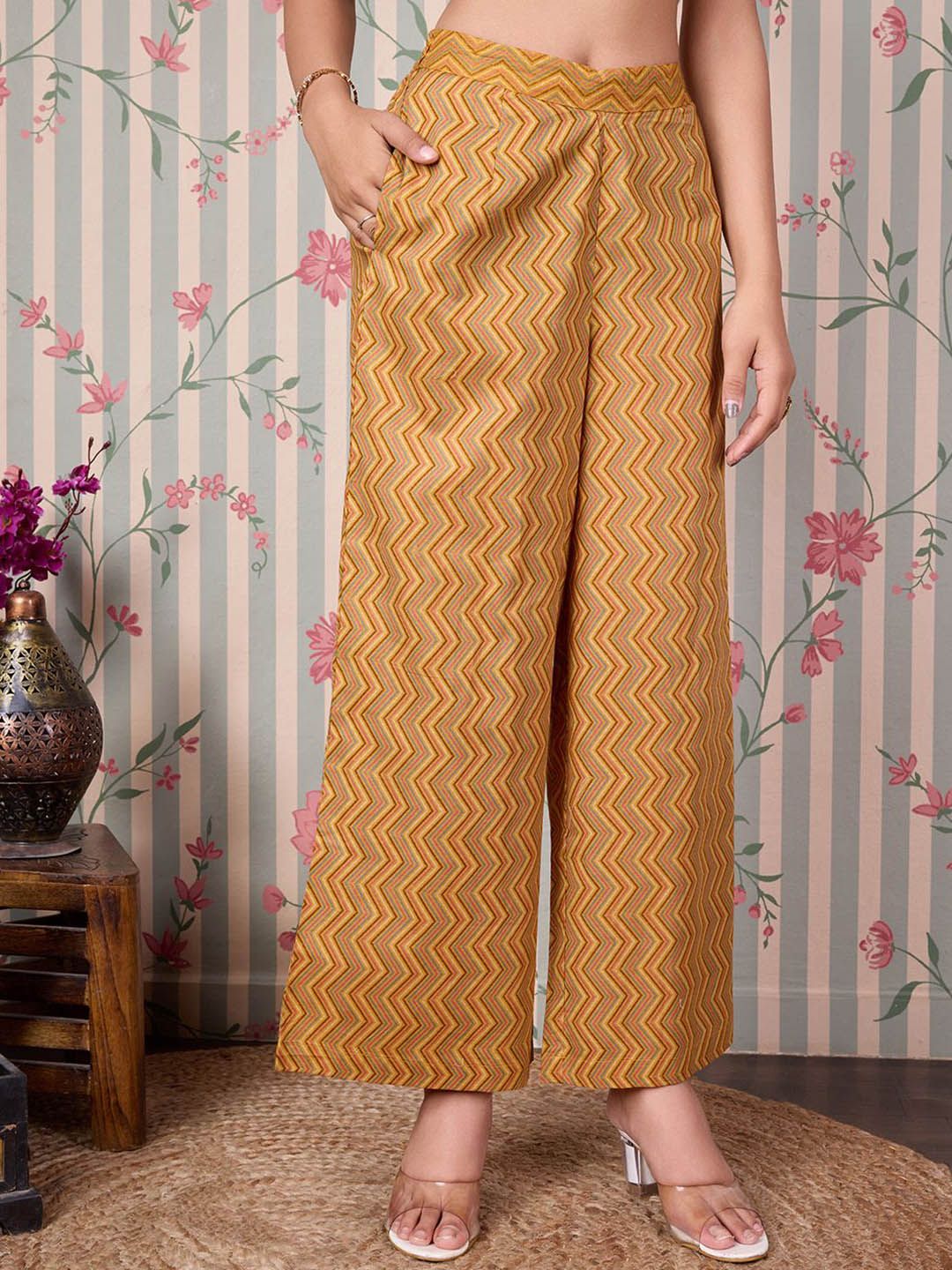Ode by House of Pataudi Floral Printed Regular Pure Cotton Kurta with Trousers & Dupatta - Distacart