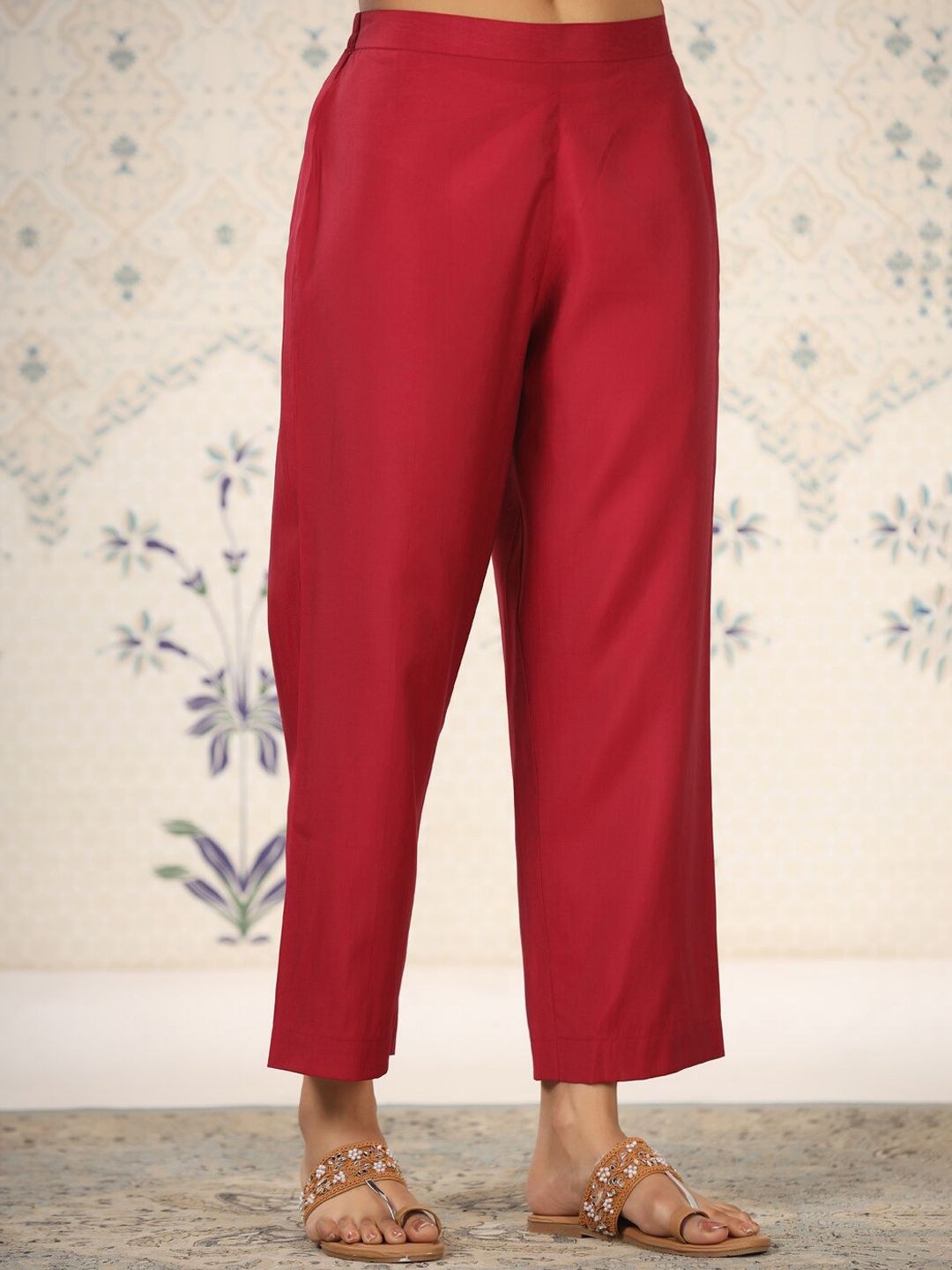 Ode by House of Pataudi Women Ethnic Motifs Yoke Design Regular Thread Work Kurta with Trousers & With - Distacart
