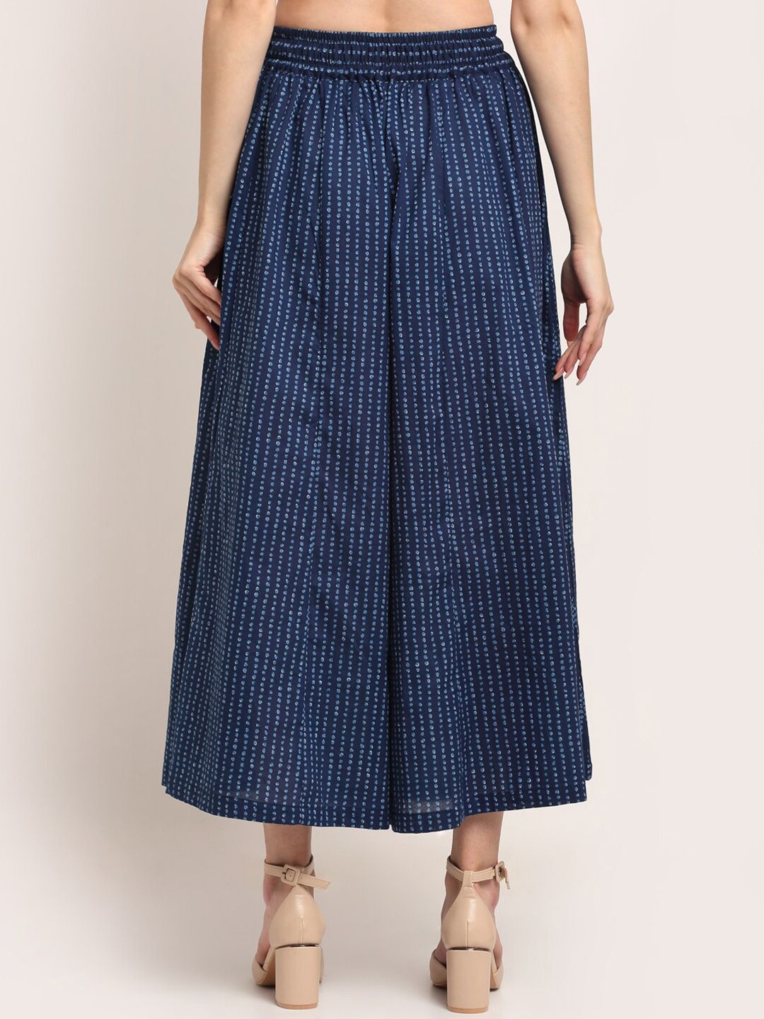 TAG 7 Women Navy Blue Printed Flared Palazzos