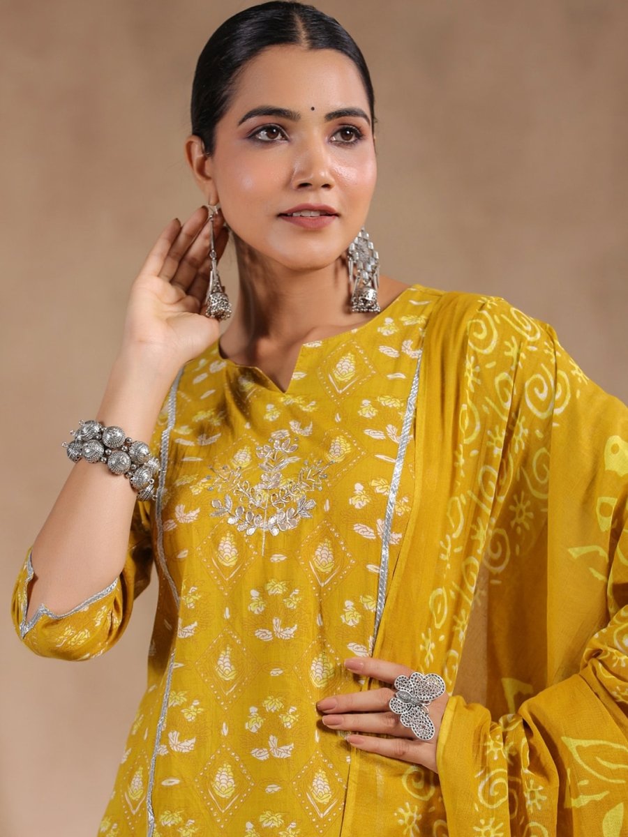 Anubhutee Ethnic Motifs Printed Thread Work Cotton Straight Kurta & Trousers With Dupatta - Distacart