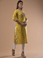 Thumbnail for Swasti Women Yellow & Pink Floral Printed Straight Kurta - Distacart