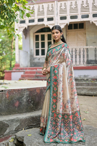 Vishnu Weaves Women's Green Soft Tussar Silk Small Zari Woven Border Saree with Blouse - Distacart