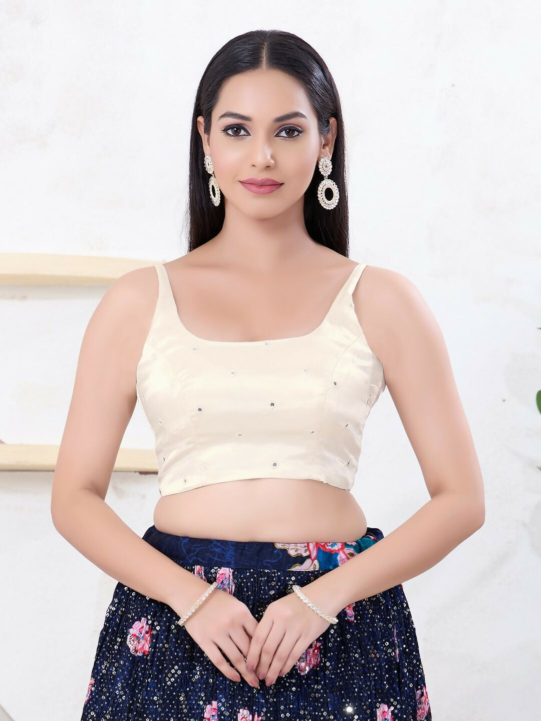 Joban Fashion Off-White Gajji Silk Sleeveless Back Open Blouse