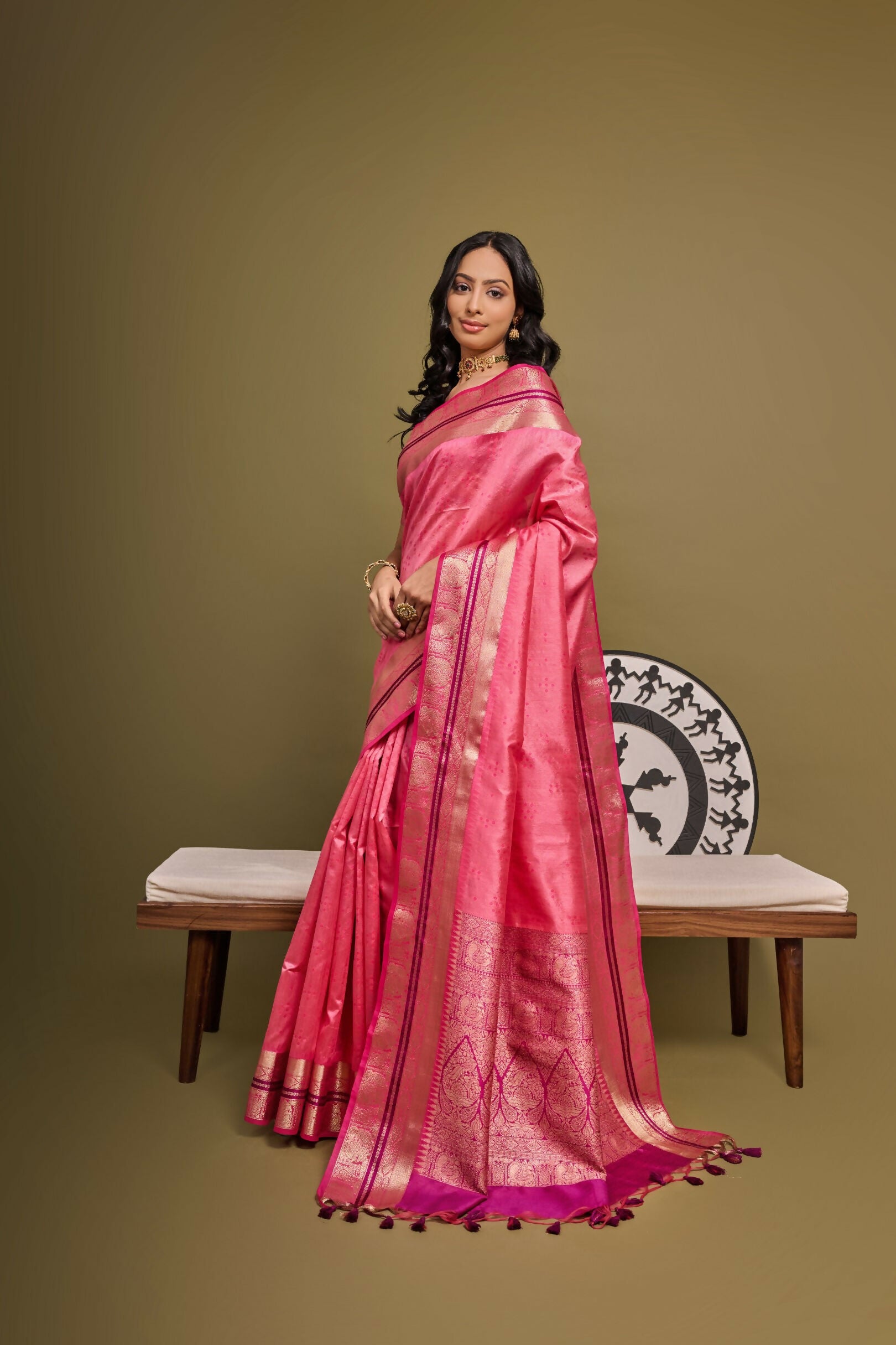 Vishnu Weaves Women's Pink Raw Silk Zari Woven Saree with Blouse - Distacart